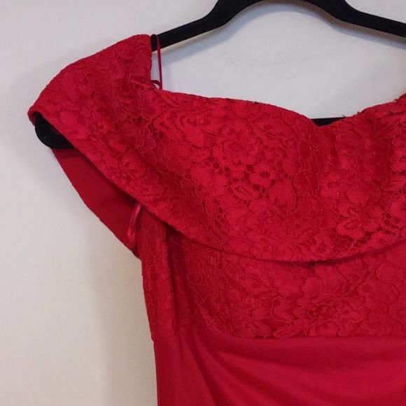 Betsy & Adam Ruched Off the Shoulder Gown Dress Red Size 6 - Picture 6 of 12